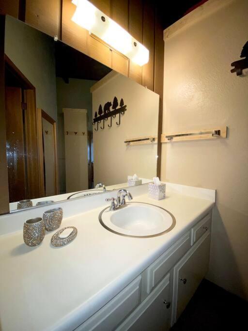 Mammoth Awesome Location-1 Min To Shuttles & Food! Toml-Cpan-11402 Apartment Mammoth Lakes Luaran gambar